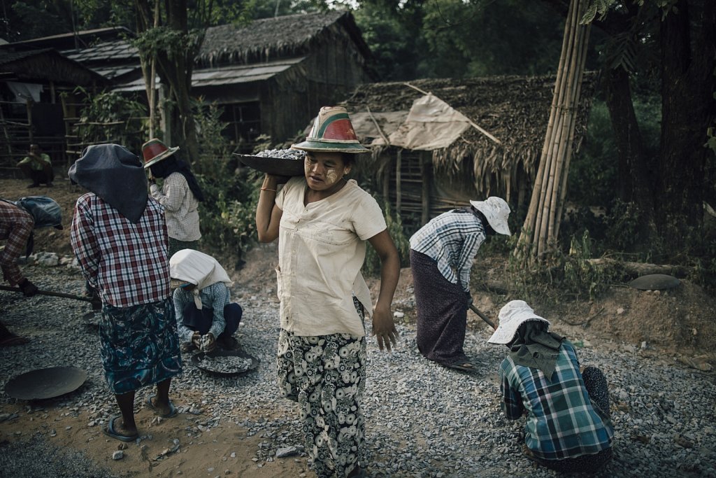 Kaw Hmu - Aung San Suu Kyi's constituency